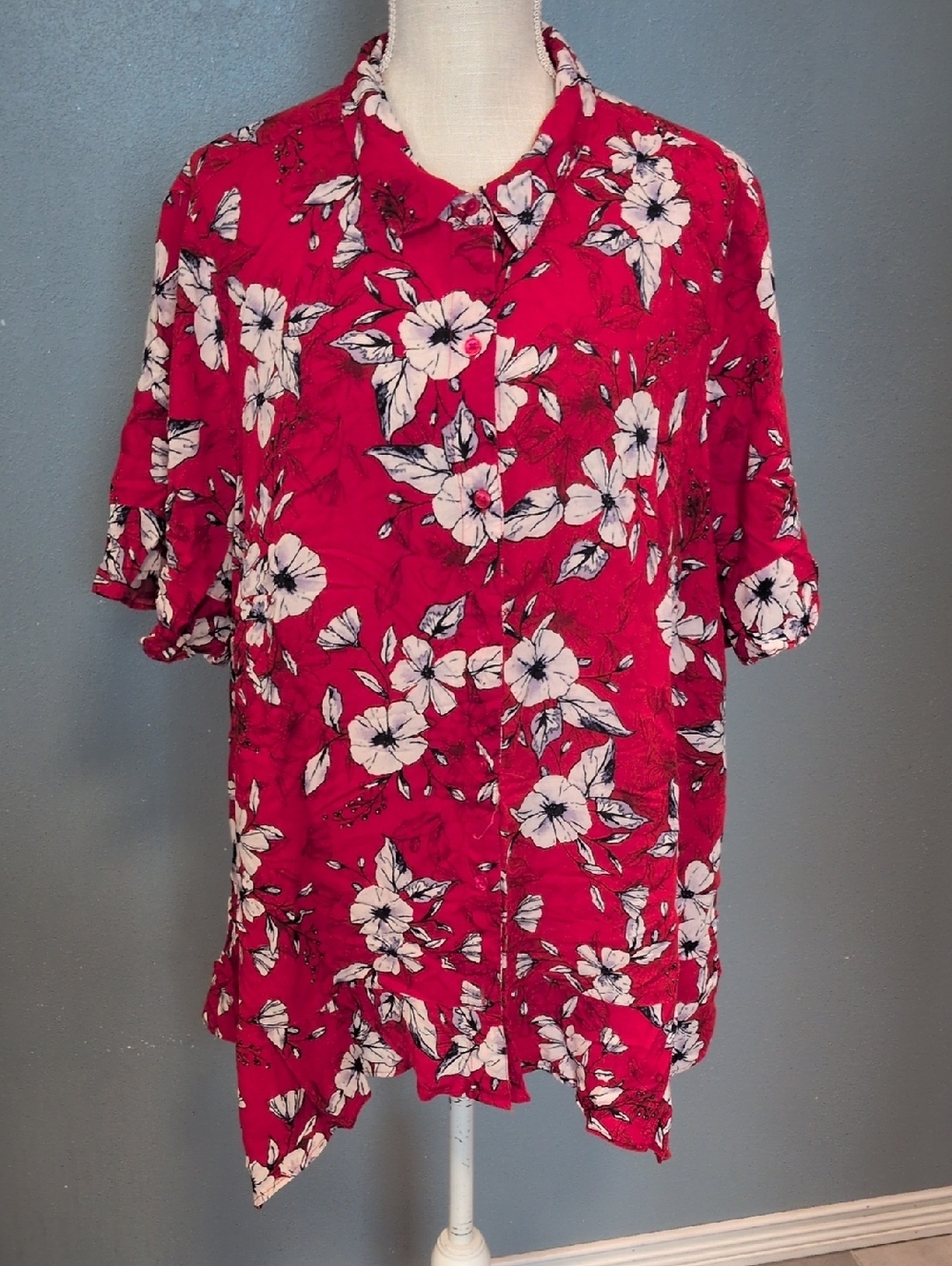WomenWithin HawaiianFloral Asymmetrical Hem Ruffled Sleeves Hem ButtonDown Shirt